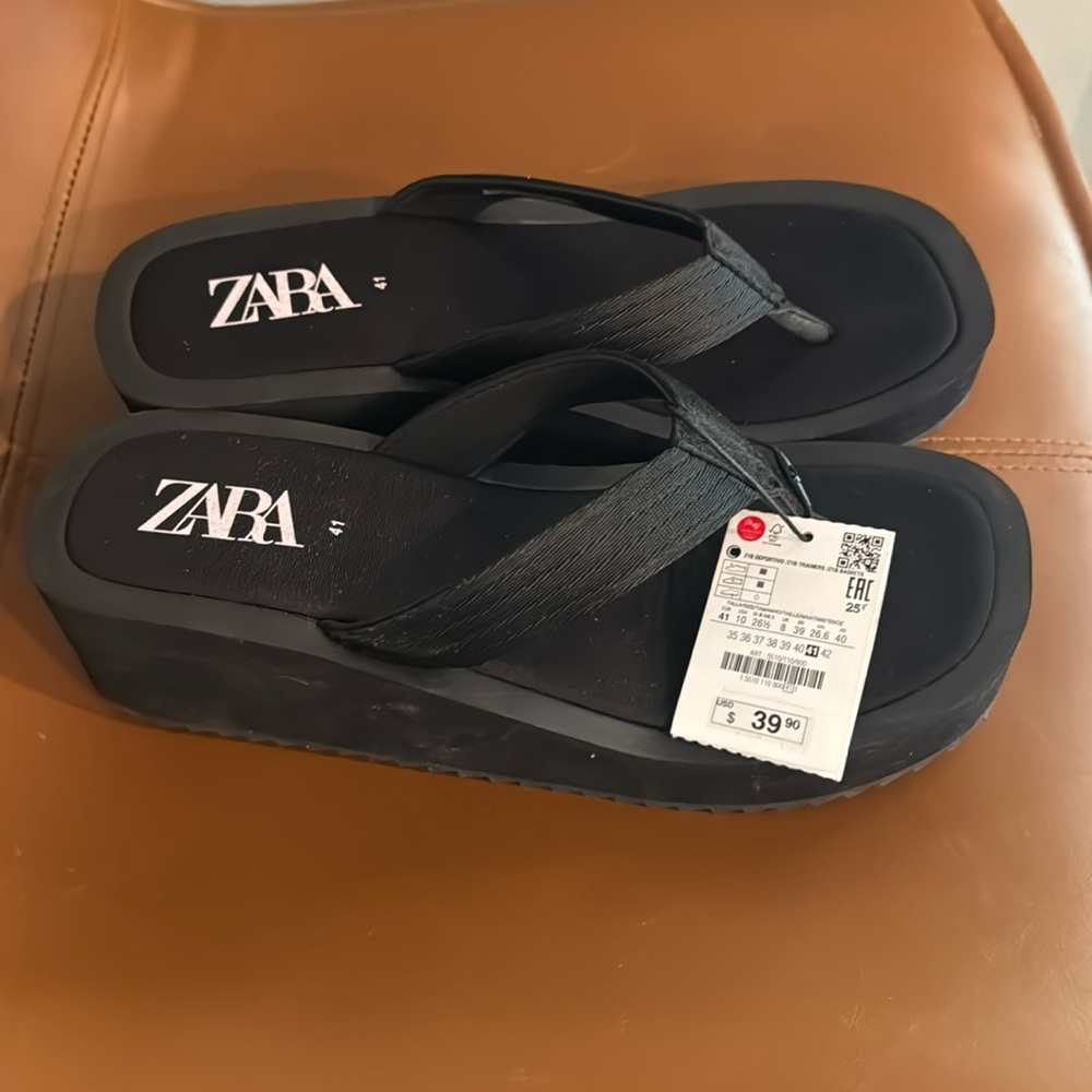 Zara brand new platform sandals. Size 10